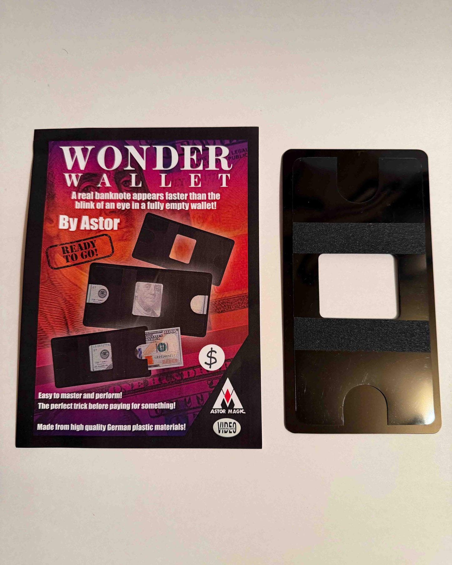 Wonder Wallet by Astor